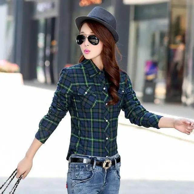 Women’s Fleece-Lined Plaid Shirt Jacket