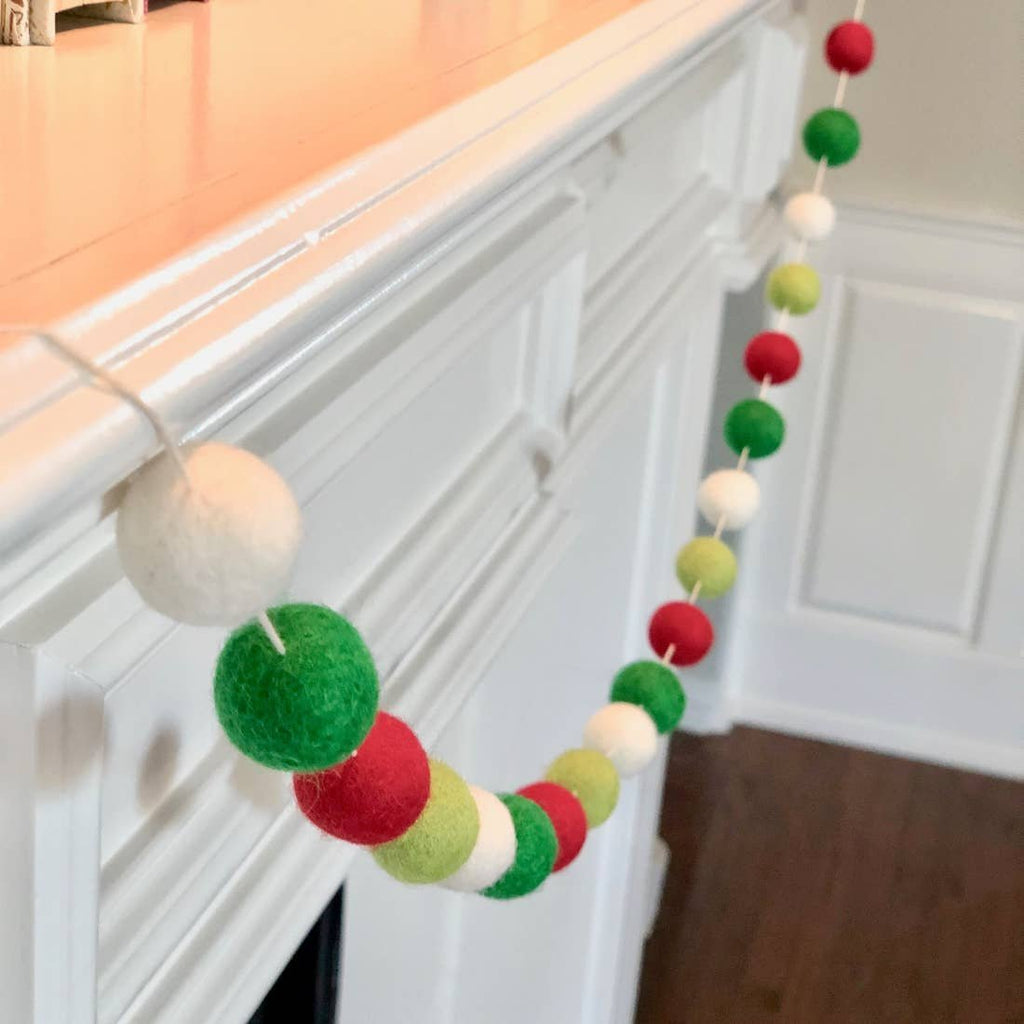 Christmas Wool Felt Pom-Pom Garland – 5 ft