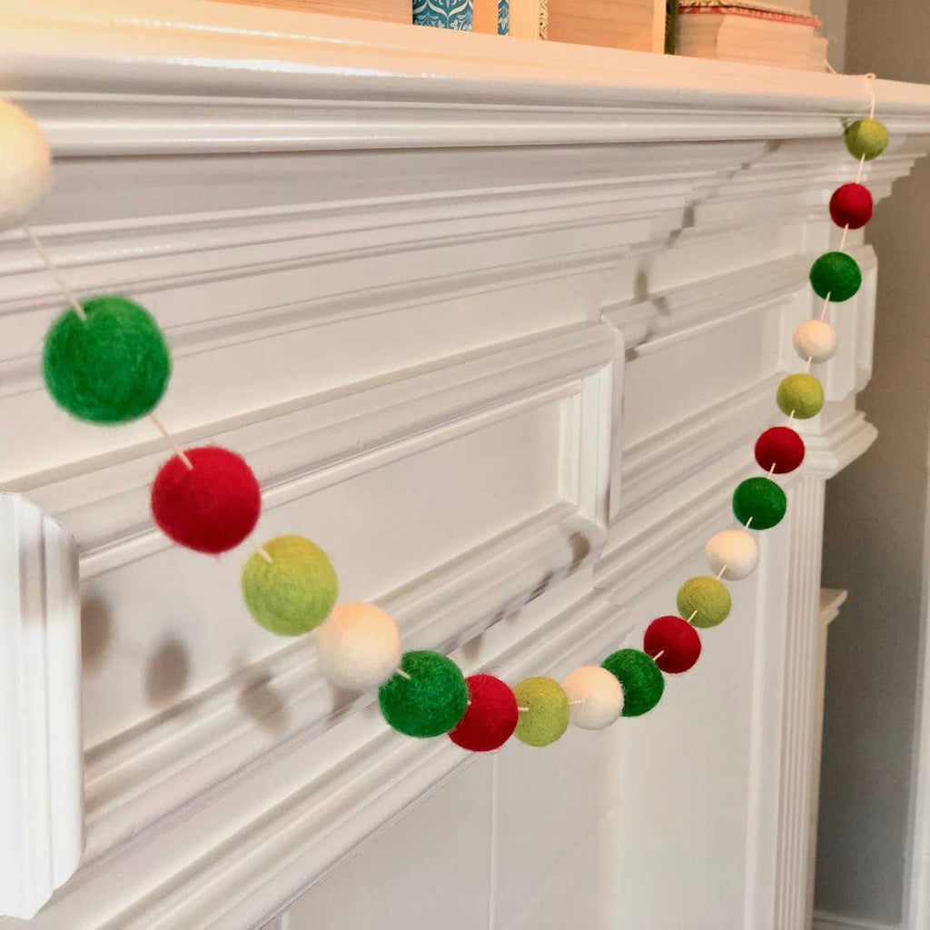 Christmas Wool Felt Pom-Pom Garland – 5 ft