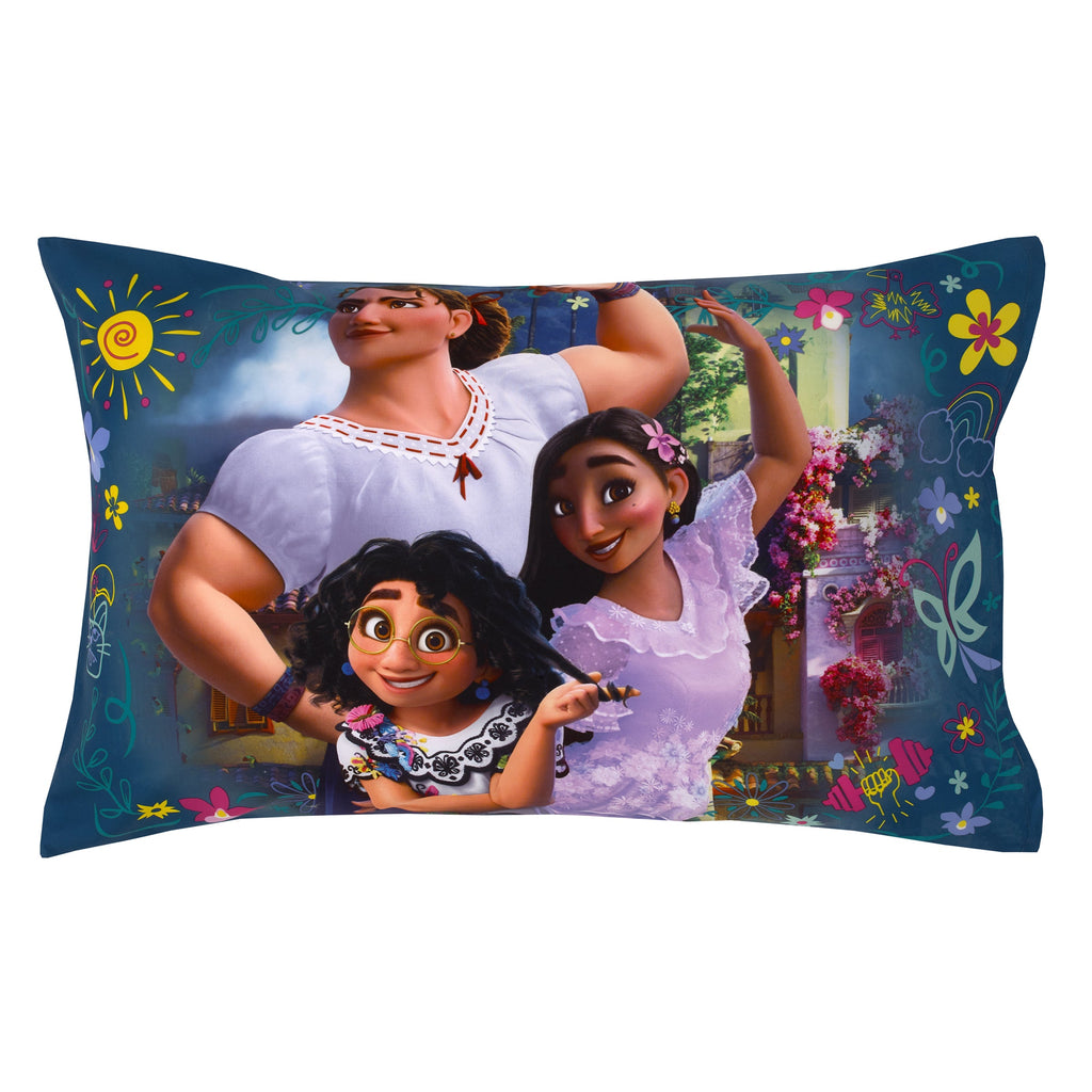 Disney Encanto Power Trio Toddler Bedding & Blanket — 5 Pieces