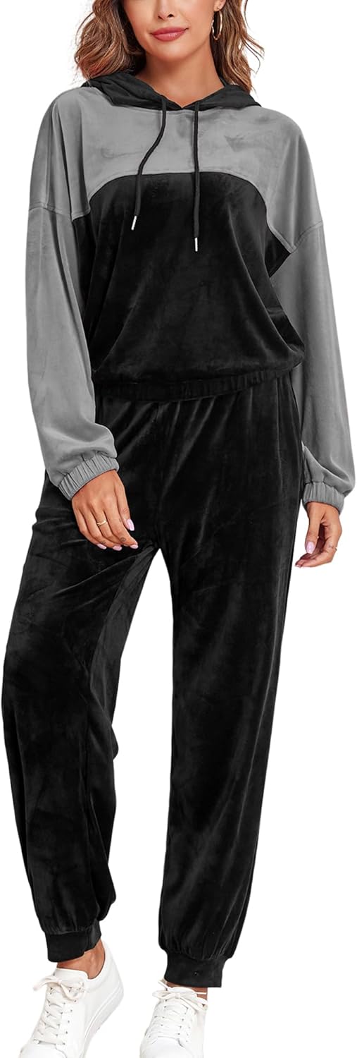 ZAFUL Women’s Colorblock Velour Hoodie & Pants Set