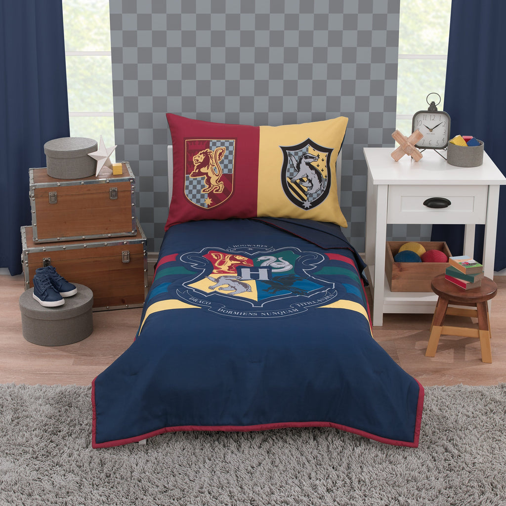 Harry Potter Wizarding World Toddler Bedding — 4 Pieces