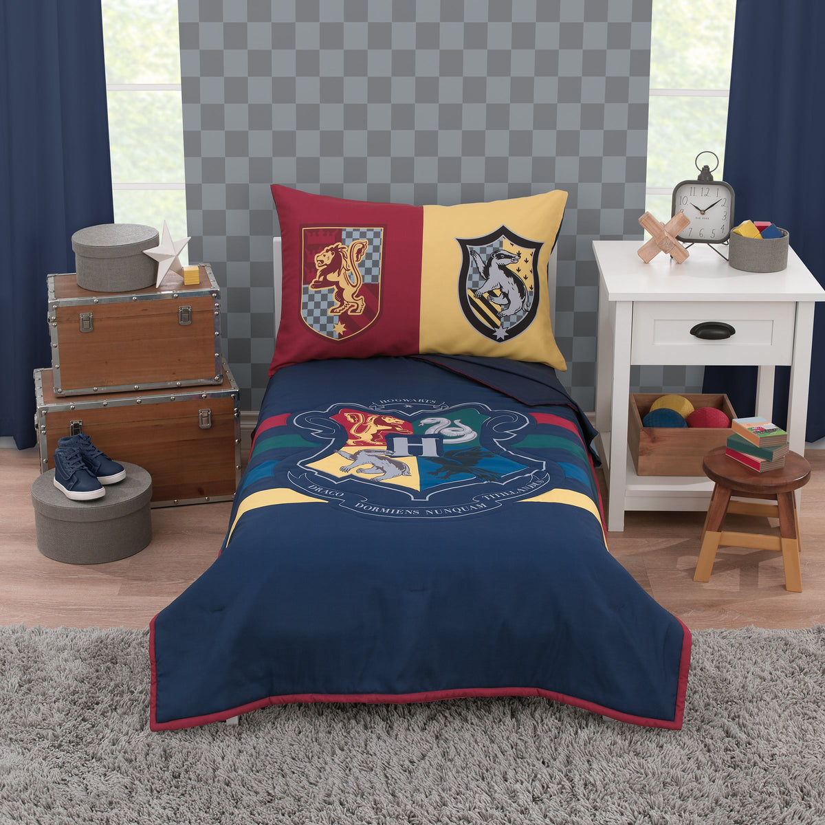Harry Potter Wizarding World Toddler Bedding — 4 Pieces